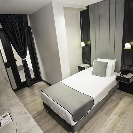 Express Hotel
