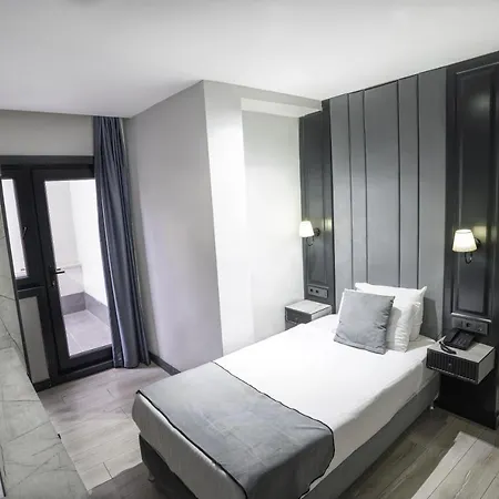 Express Hotel