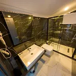 Express Hotel