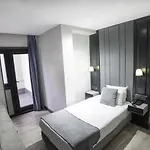 Express Hotel